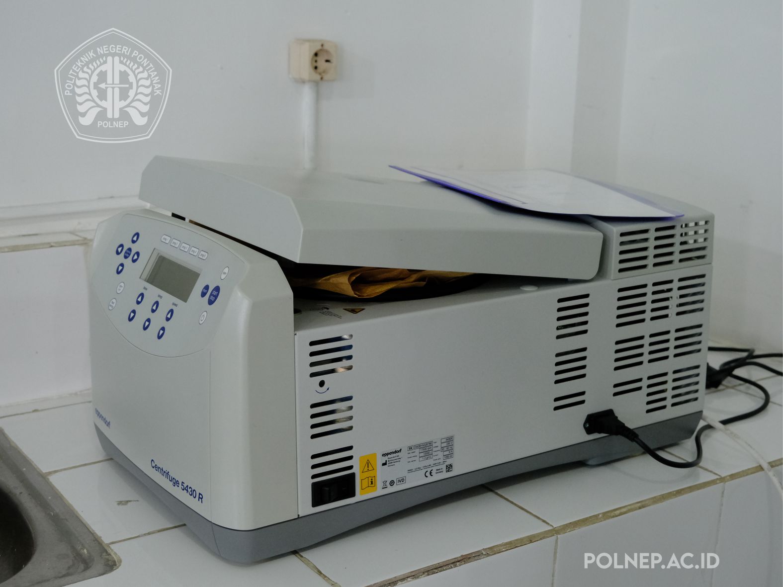 Centrifuge