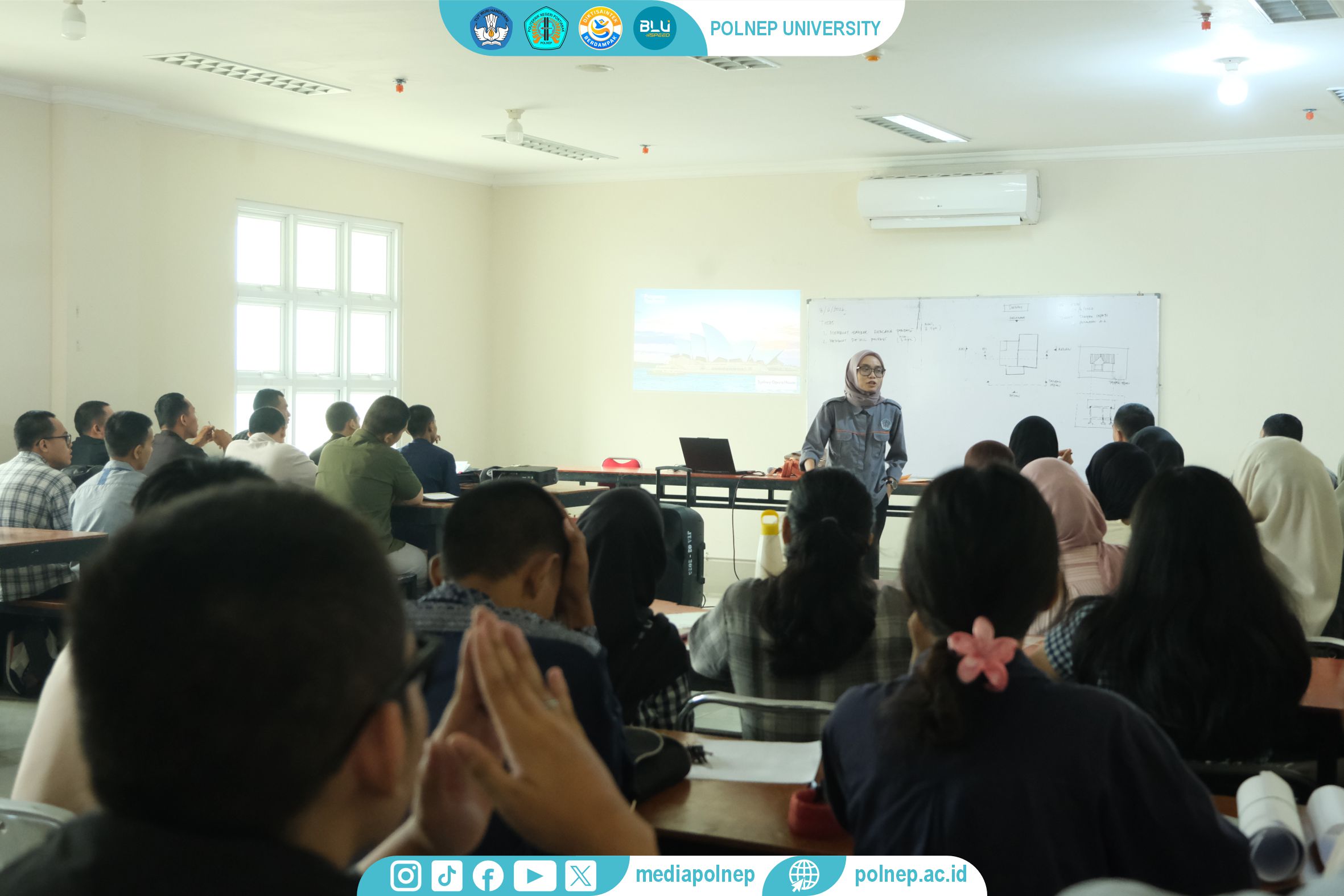 SAMBUT MAHASISWA BARU, PROGRAM STUDI D3 ARSITEKTUR POLITEKNIK NEGERI PONTIANAK GELAR KEGIATAN MATRIKULASI